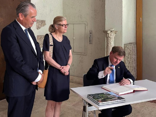 Besuch von Außenminister Wadephul am Campo Santo Teutonico